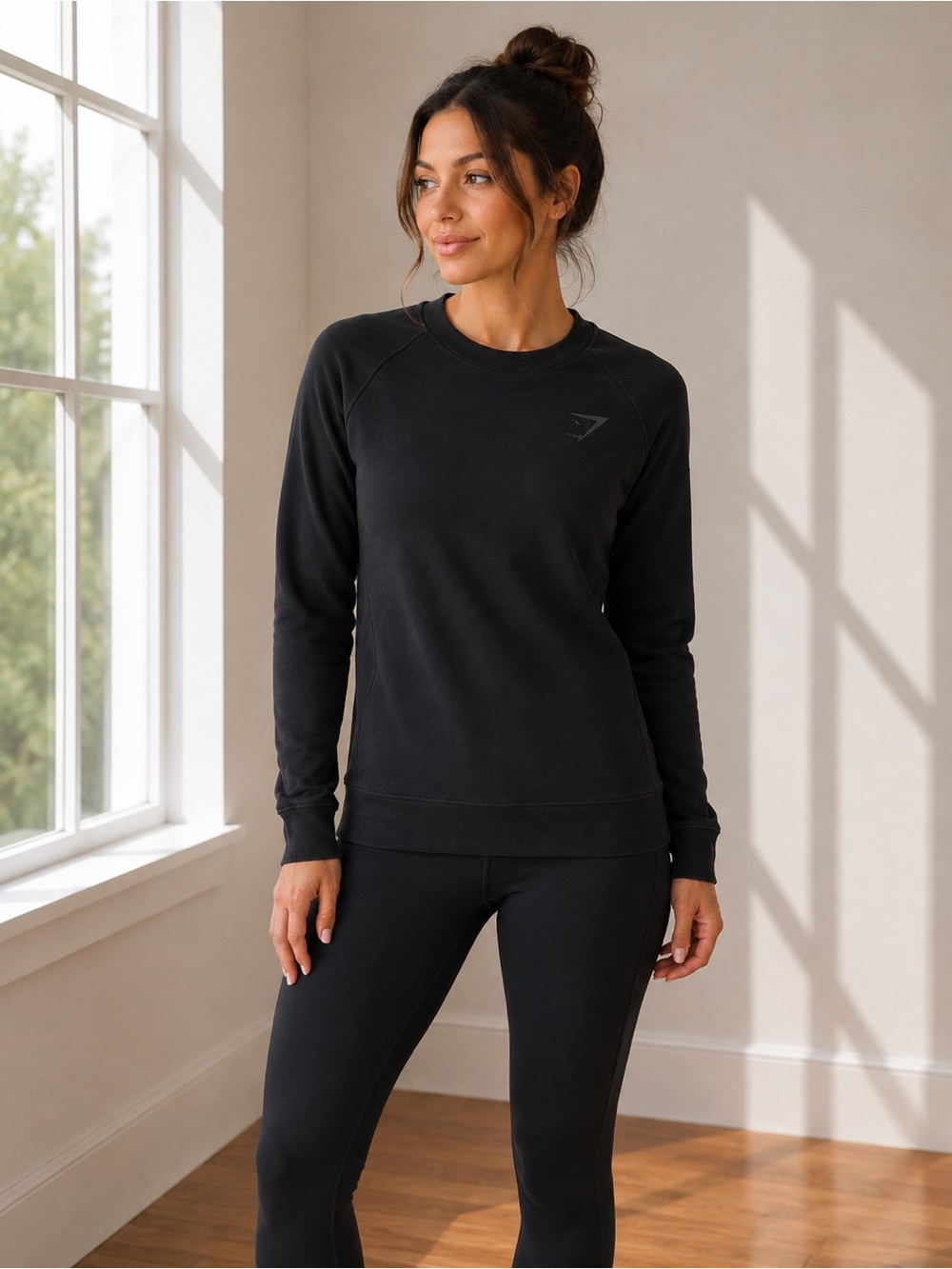 Gymshark Crest Black Crewneck Sweatshirt XS Small